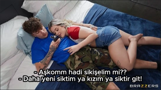 Doyumsuz kız sikişmeye doymayınca sevgilisinin babasıyla sikişiyor